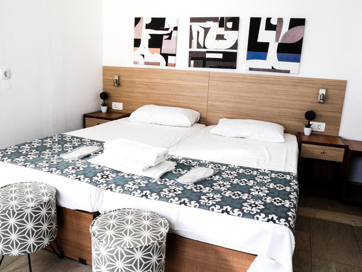 Apartamento Georgia Palaiochora Exterior foto